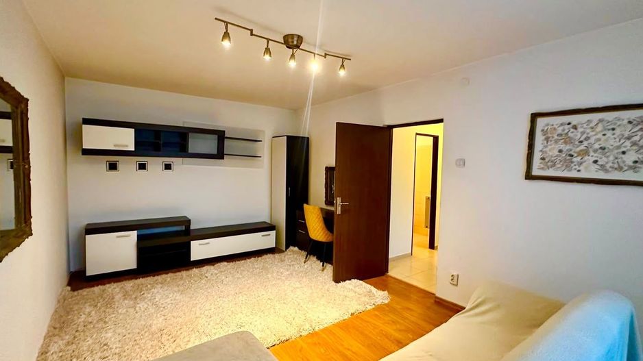 Apartament 2 camere Tineretului vis a vis de parc - Poză 4