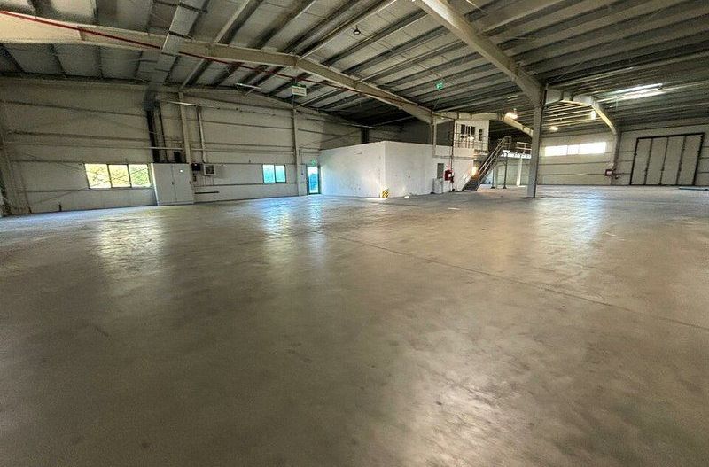 Hala industrial de 2000 mp cu autorizatie ISU Cat D - Poză 4