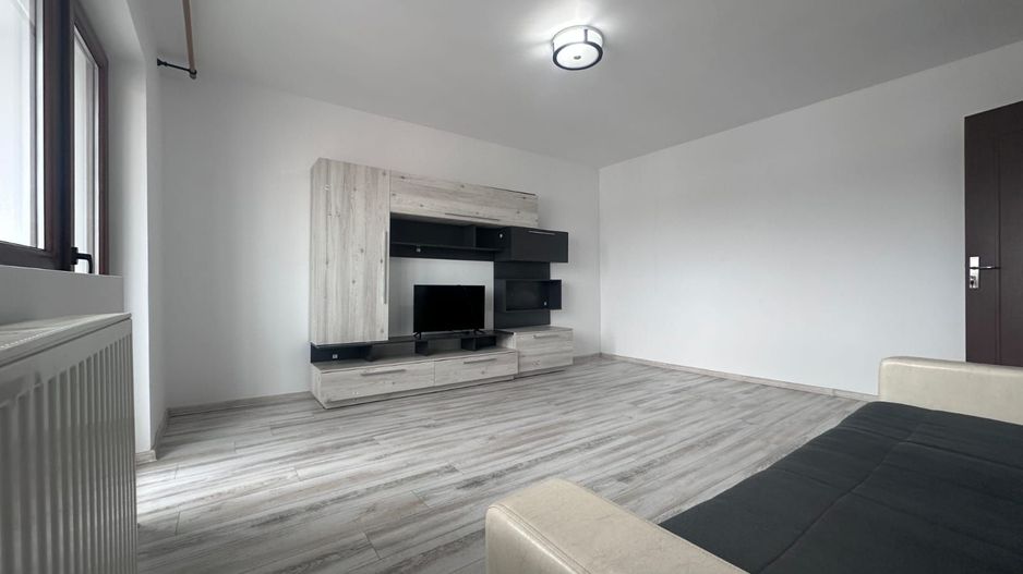 Renovat! Inchiriere apartament cu 2 camere in micro 4 - Targoviste - Poză 2