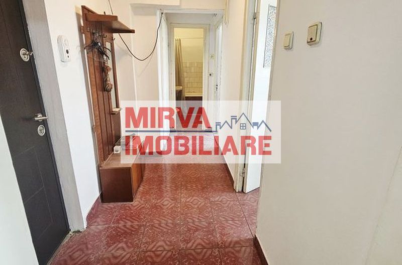 Vanzare apartament 2 camere, decomandat, zona Republicii - Poză 8