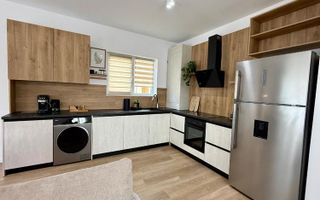 Casa individuala, 100mp utili, 350 curte, zona OMV - Poză 4