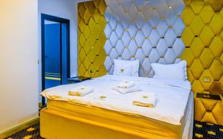 Hotel de LUX cu 11 camere / Restaurant & Piscina - Poză 15