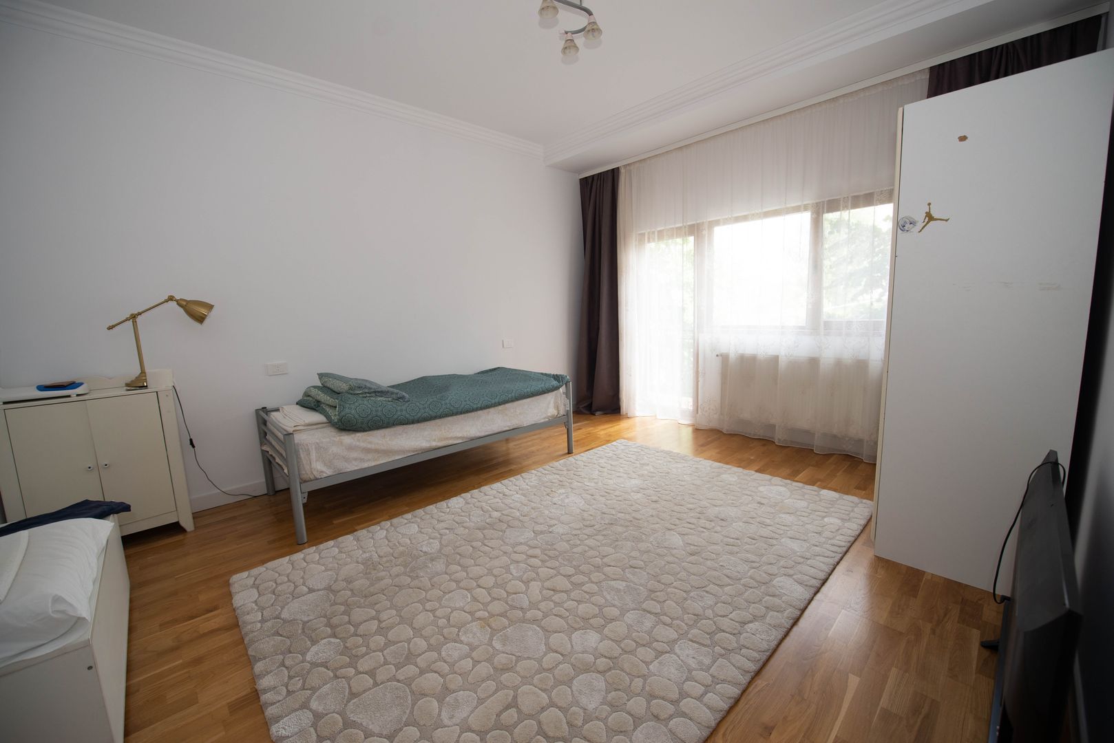 Apartament 3 camere, 2 bai de vânzare în zona Metrou Grivita, Sector 1 - Poză 2