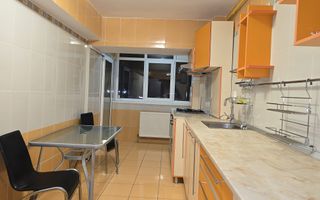 De inchiriat apartament cu 3 camere, Ultimul Leu, 600 Euro - Poză 2