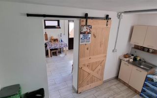 Casa 4 camere finisaje de lux 950 mp teren Com. Ciugud - Poză 18