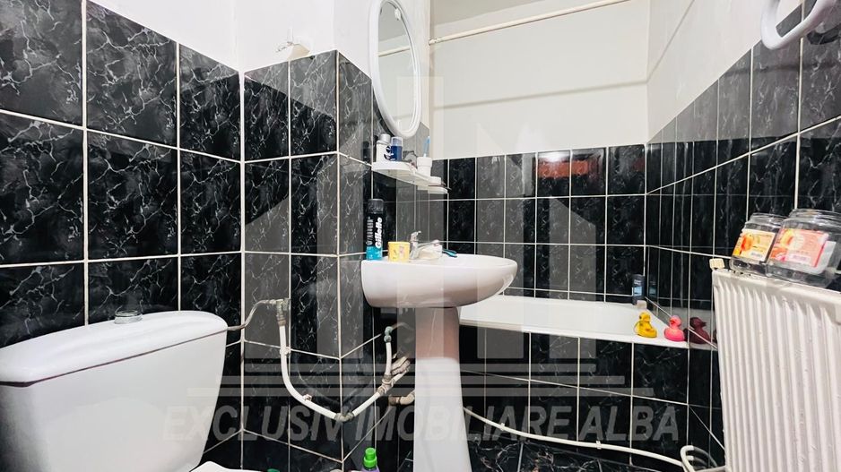 Garsoniera decomandata de vanzare, Industriala - Poză 3