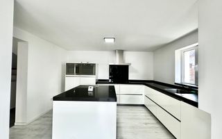Casă individuală de închiriat Hălchiu – Strada Caiselor - Poză 2