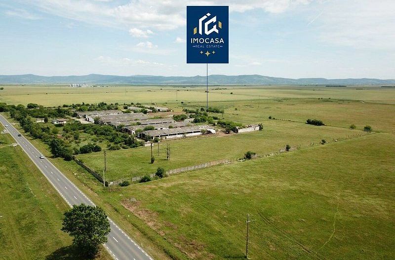 Hale depozitare, grajd, Curte betonata, Horia Jud. Arad - Poză 3