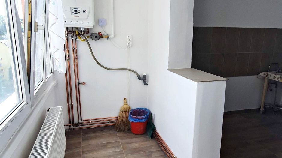 Gemenii, apartament 2 camere,confort 1, priveliste deosebita,liber - Poză 2