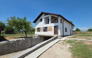 Casa S+P+M de vanzare – Curtea de Arges - Comision 0%