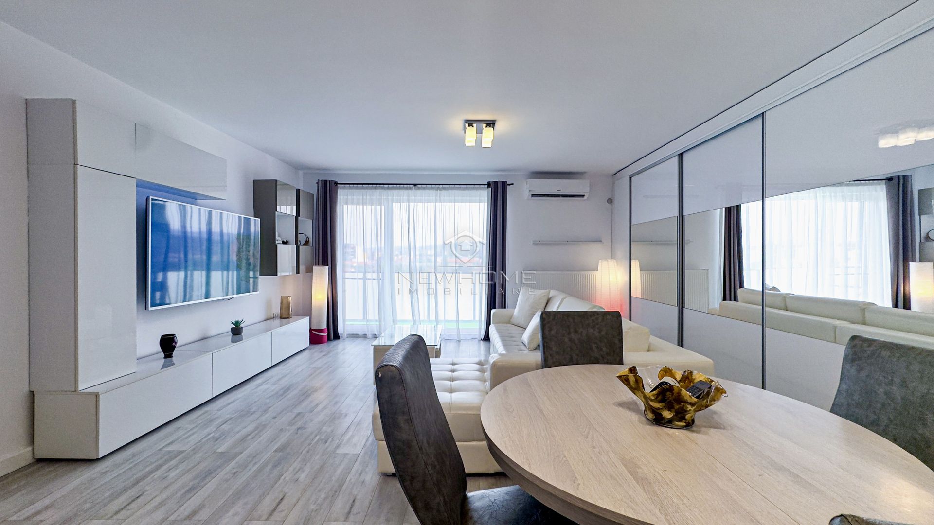 Apartament 3 camere, parcare, zona Centru NTT Data - Poză 2