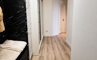 2 camere decomandat - 61mp - mobilat&utilat - ETAJ intermediar - zona Visoianu - Poză 3