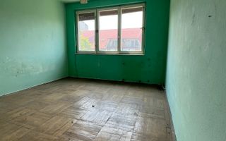 Apartament cu 2 camere, Micro 4 – Etaj 4/4 - Poză 2