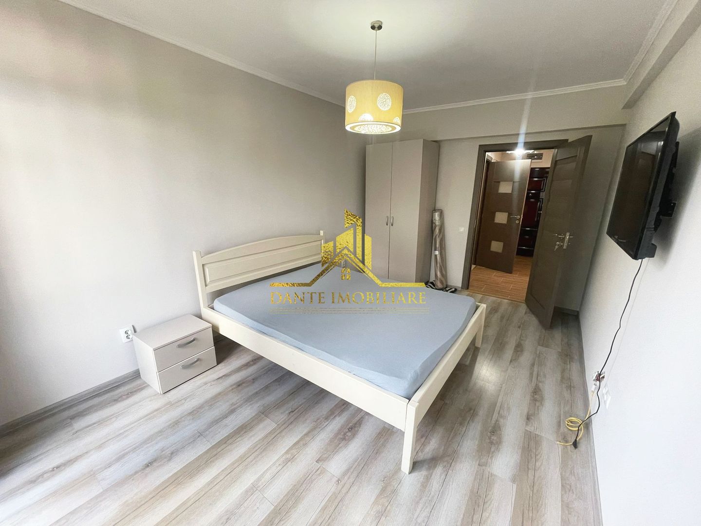 2 dormitoare, decomandat, modern, balcon, Semicentral, Horea, Litere - Poză 2