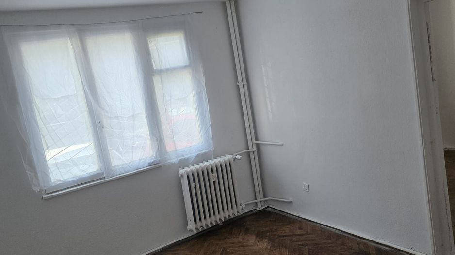 Apartament 2 cam,Micro 19,parter - Poză 6