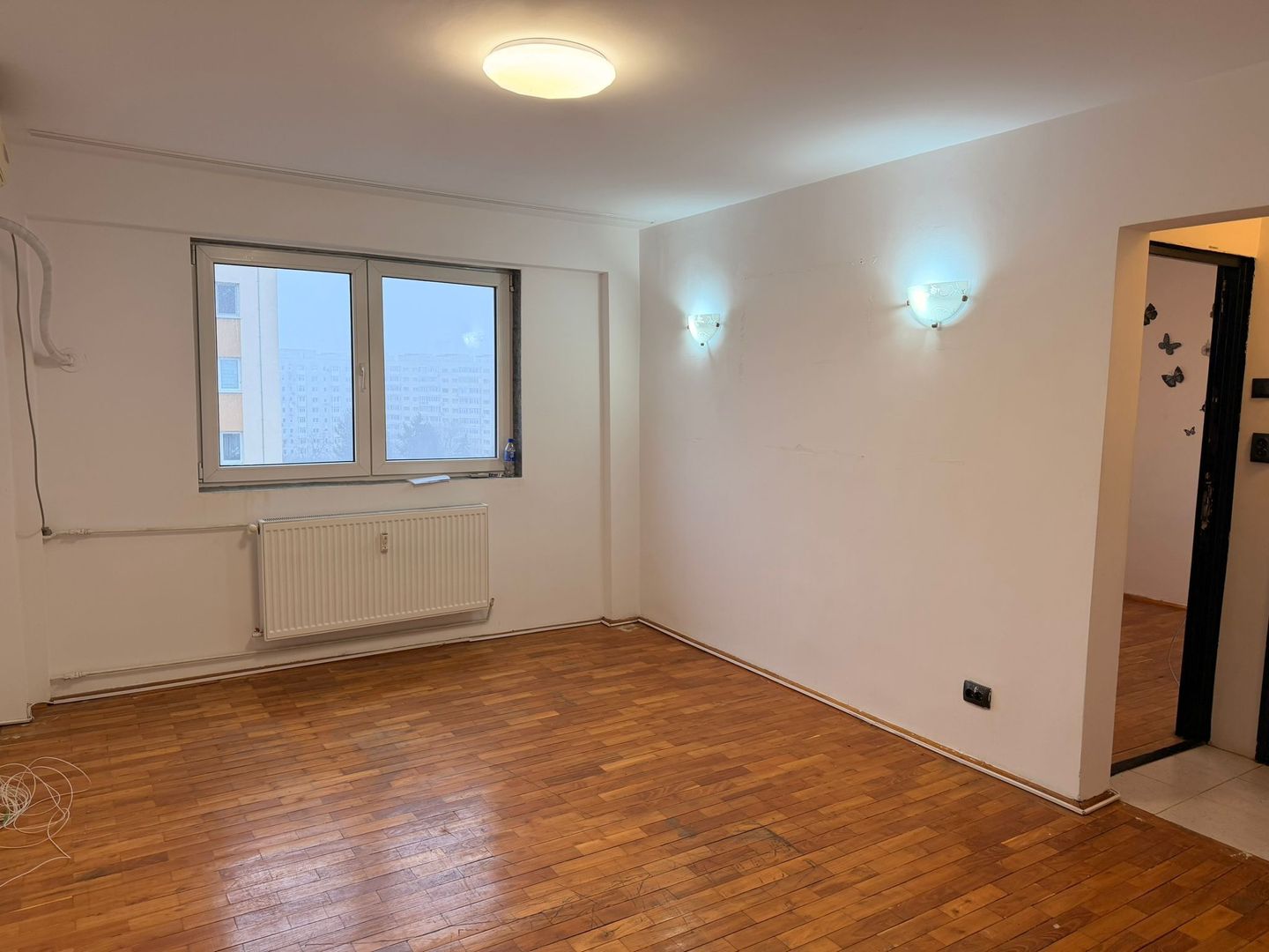 Apartament 2 camere - Semidecomandat - Strada Marcu Armasul - Poză 3