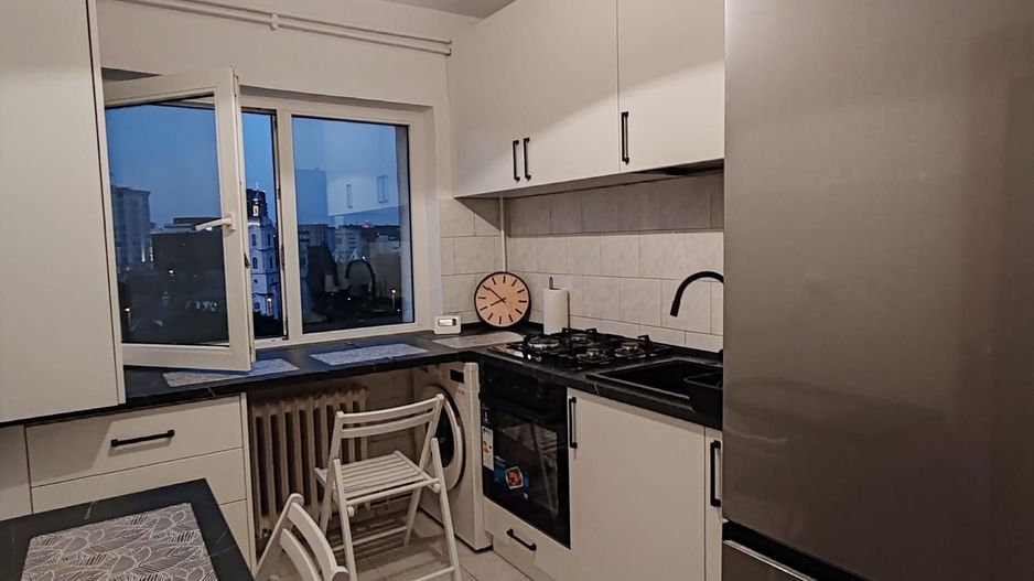 Apartament 2 camere decomandat 52 mp renovat Podu Ros 450 euro - Poză 7