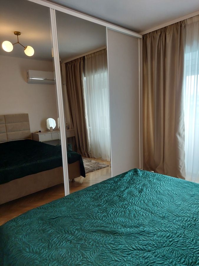 De vanzare Apartament 4 camere, ULTRACENTRAL, Piata Romana, sector 1 - Poză 4