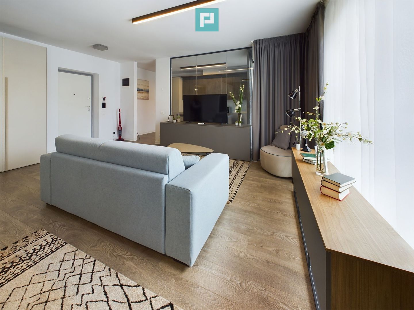 Studio Ultramodern Spațios în Pipera - Poză 5