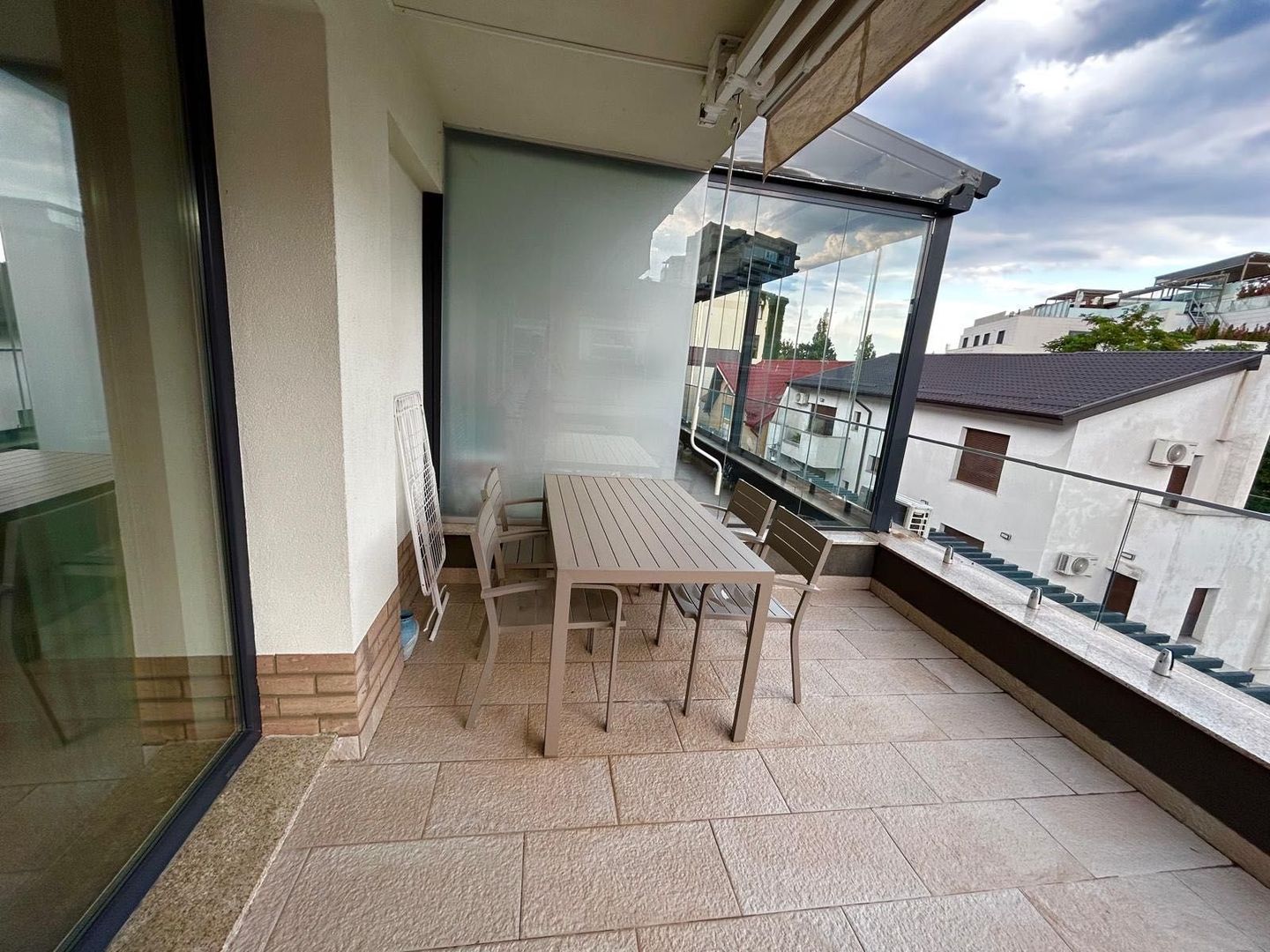 De inchiriat Penthouse 3 cam 2 bai - Floreasca Locuri de parcare incl. - Poză 8