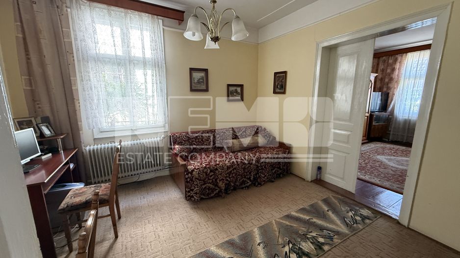 Casă ultracentrală | Rădăuți | 570 mp teren | 100 mp construiți - Poză 4