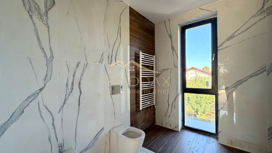 Vila Mediteraneana P+1E // 5 camere / 136 mp utili /garaj / Tunari - Poză 34