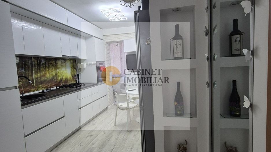 3 Camere - 65MP | Decomandat | 2 Bai | 2 Balcoane | M Crangasi - 5 min - Poză 7