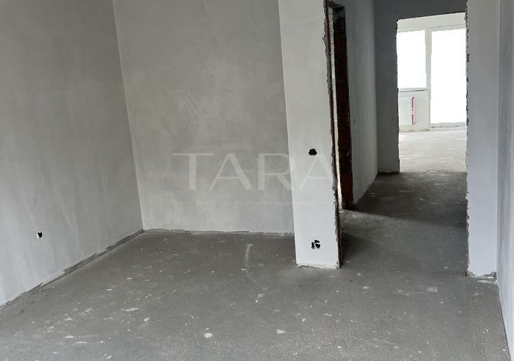 Apartament 3 camere in Floresti, zona Panemar parcare inclusă. - Poză 2
