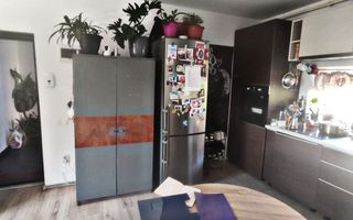 Apartament 3 camere | etaj intermediar | Zona Teilor - Poză 5