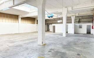 Hala industriala de inchiriat – 417 mp – zona centrala Arad - Poză 5