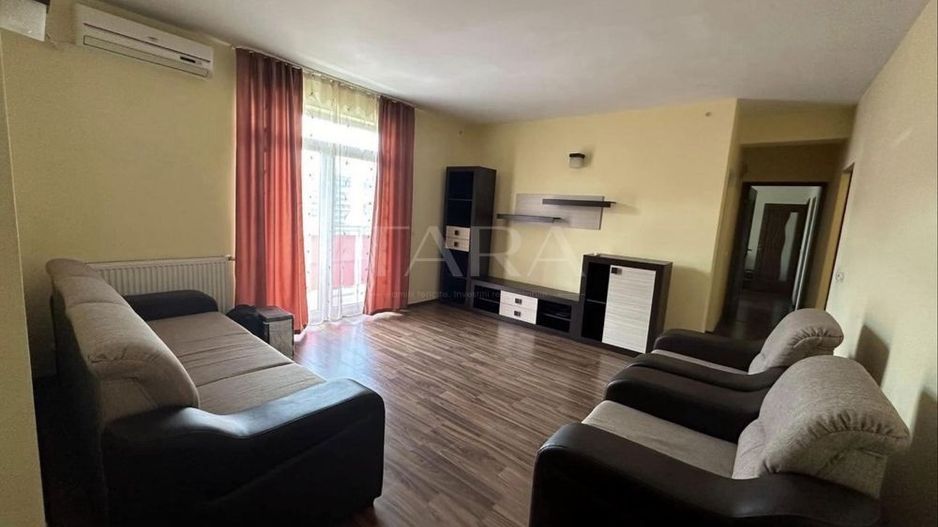 Apartament 3 Camere cu garaj  Zorilor, zona Piata Zorilor - Poză 3