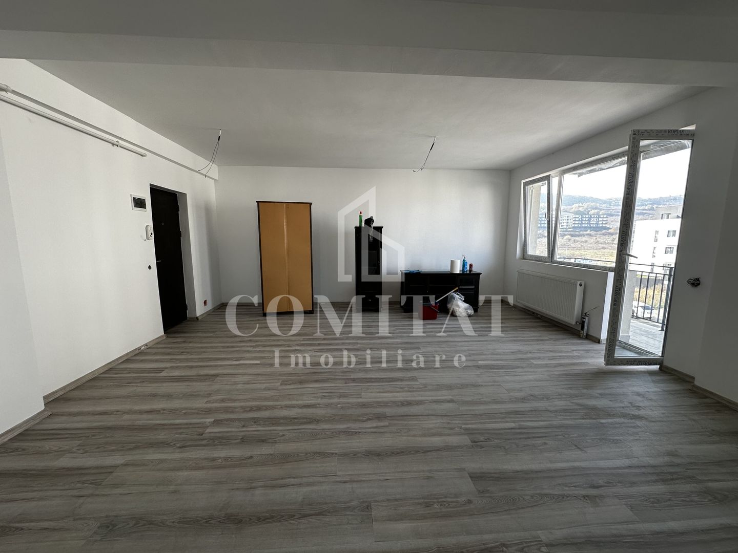 Apartament la etaj intermediar | Loc de parcare | Cartier Terra - Poză 1
