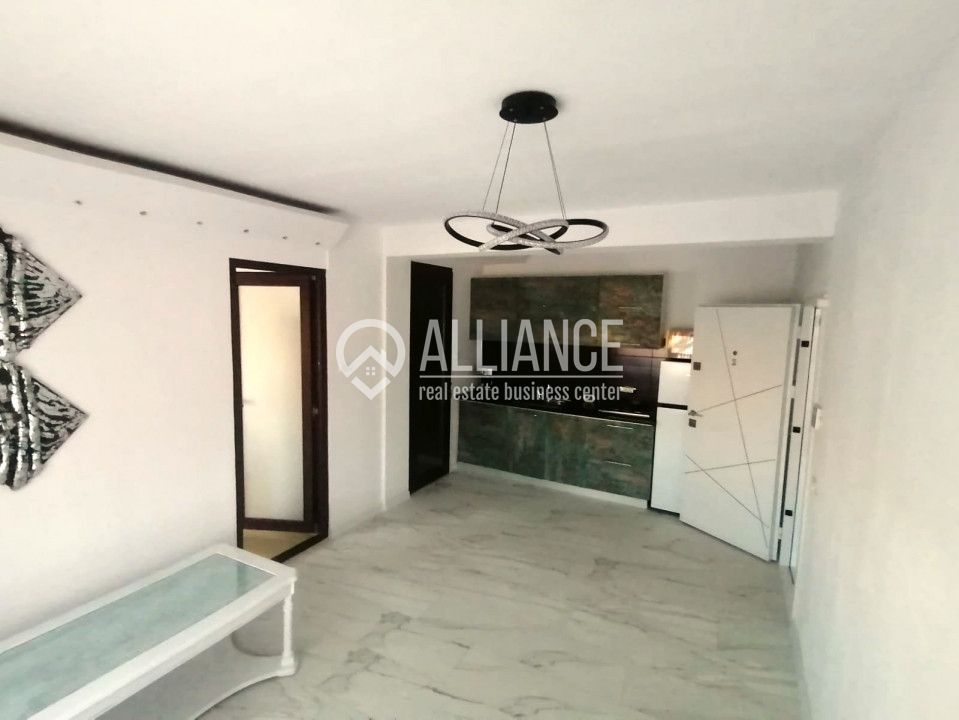 KM4-5 (COD10) - Birouri de inchiriat in cladire mixta - Poză 13