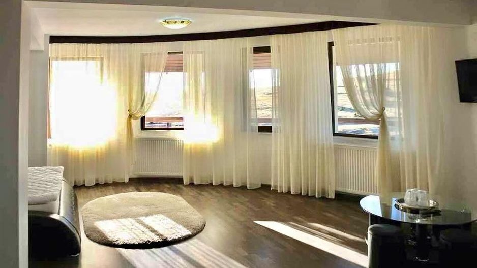 Oportunitate! Pensiune noua la baza partiei! - Poză 2