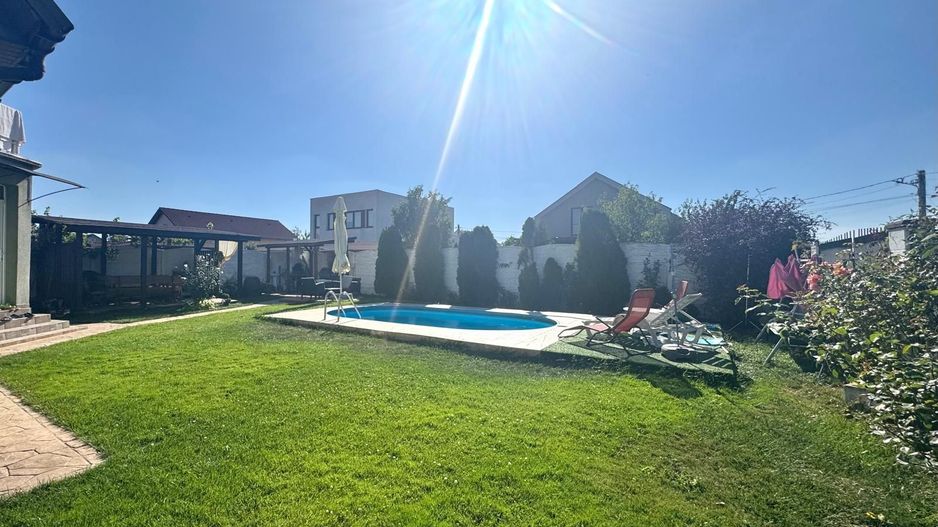 Casă individuală cu 5 camere și piscină |Săcălaz| - Poză 1