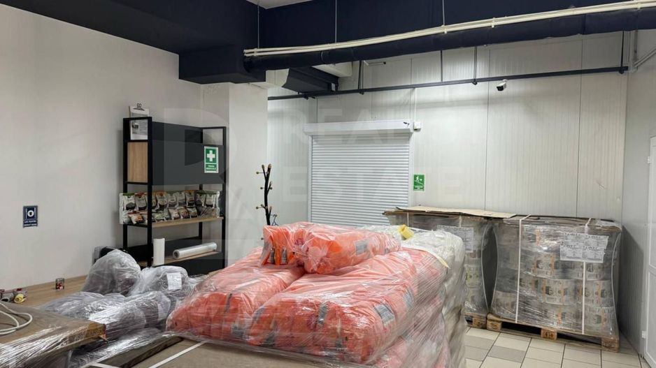 Vânzare, spațiu comercial, ​​1260 mp, str. Feredeului, Râșcani - Poză 4