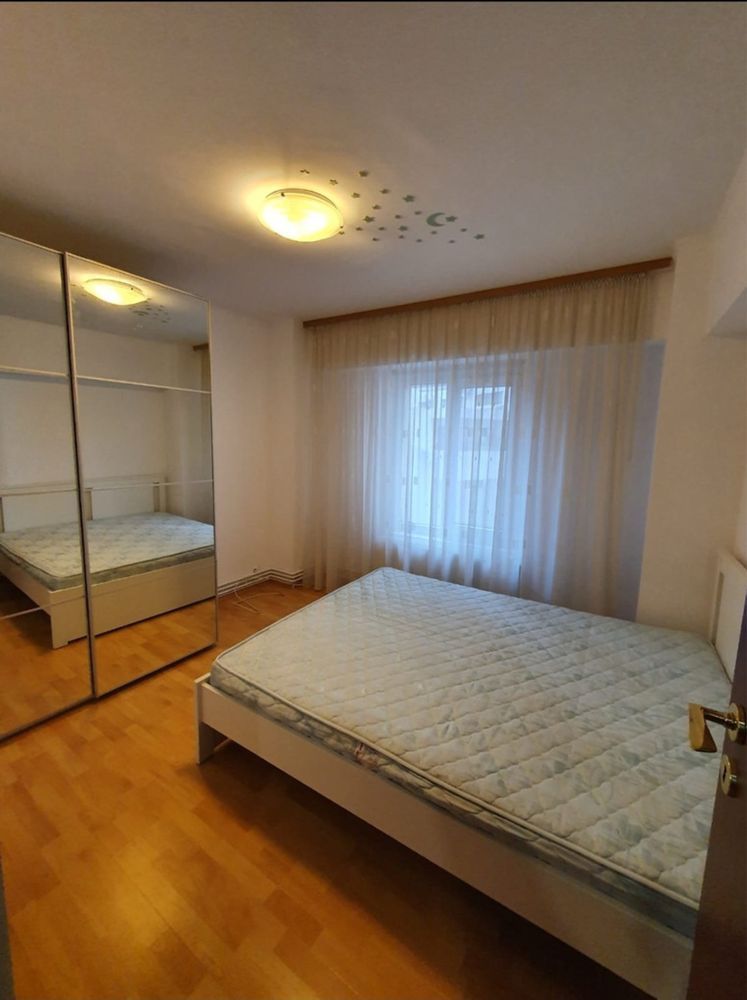 Inchiriez Apartament 3 camere Virtutii - Poză 4