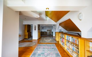 Vila impresionanta D+P+E+M | 500+ mp | teren 2652 mp | piscina - Poză 24