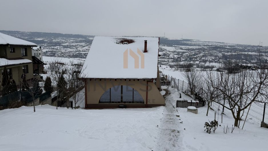 Casa din 2019 cu teren de 2500 mp, Iris,zona strazii Odobesti - Poză 1