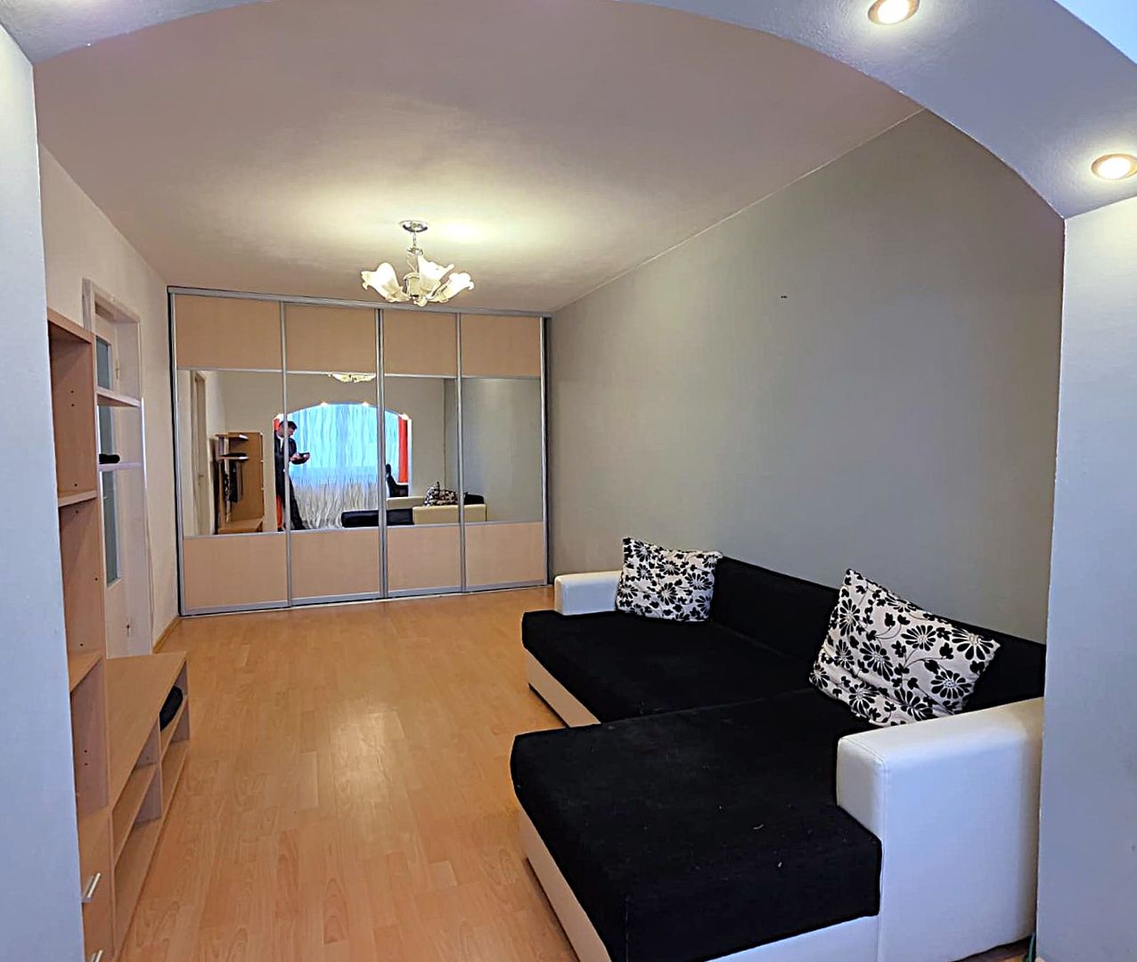 Apartament doua camere Dambu Pietros- Targu Mures - Poză 3
