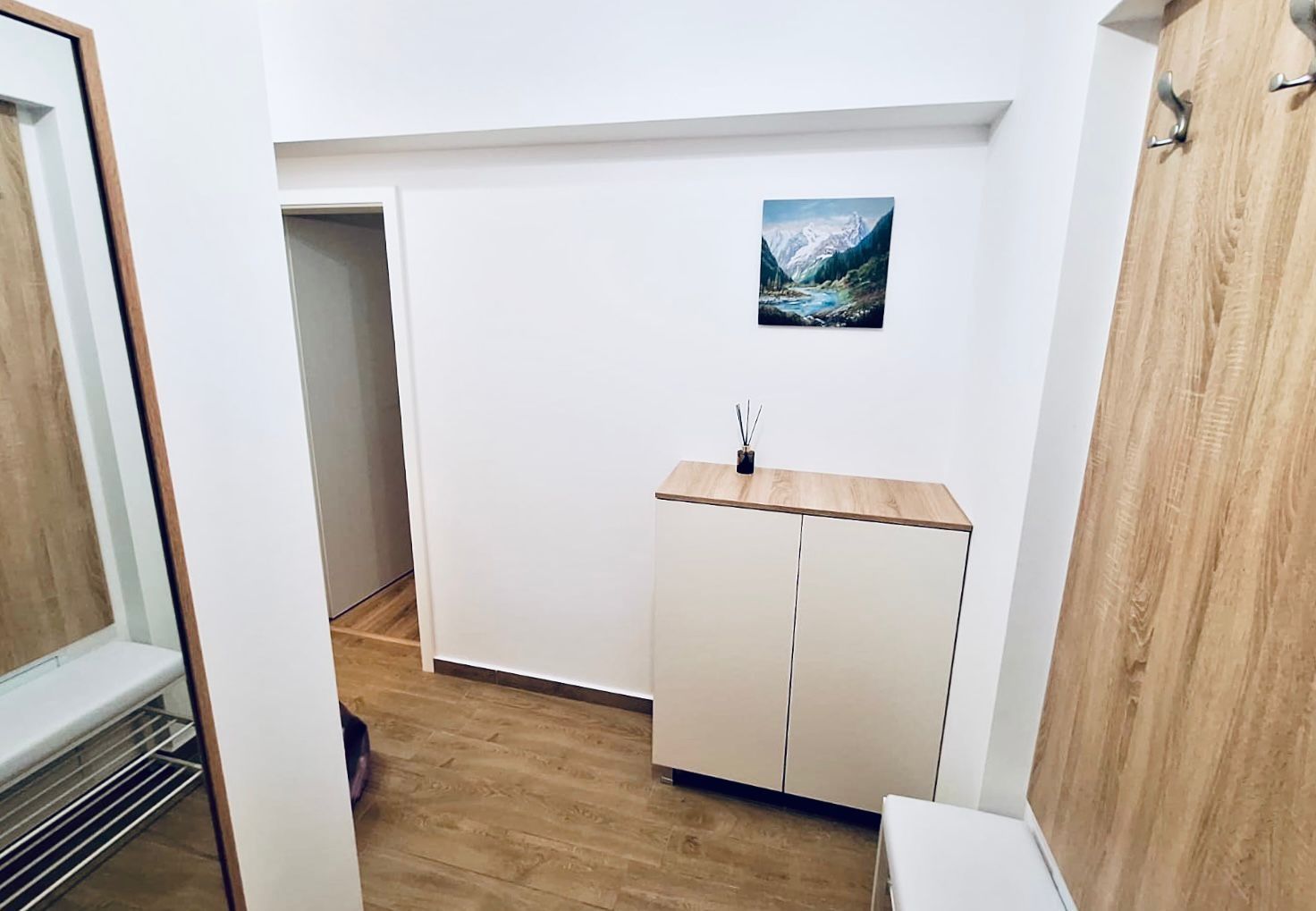 Apartament 2 camere Aparatorii Patriei-Drumul Binelui | Parcare - Poză 6