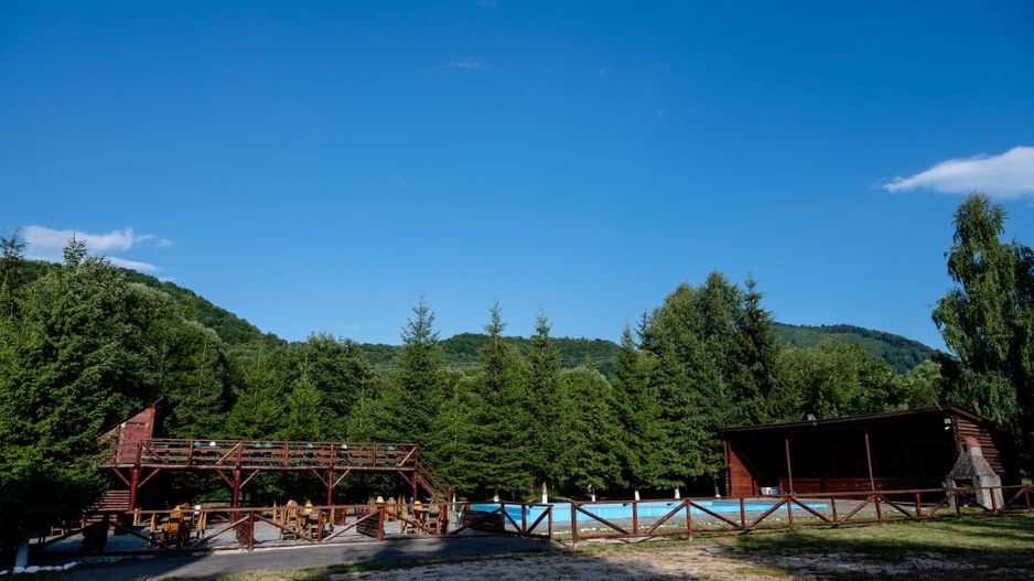 "Hanul Lupilor" | Pensiune de vânzare | Râșnov - Poză 3