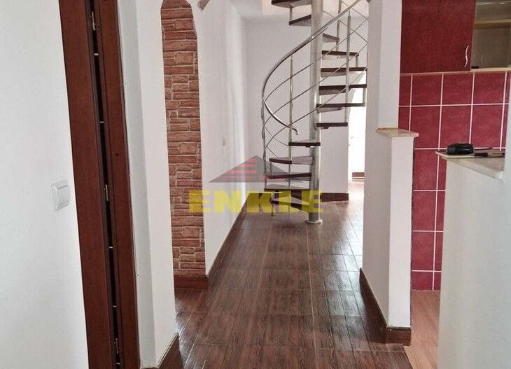 Apartament 4 camere, zona Unirii - Poză 1