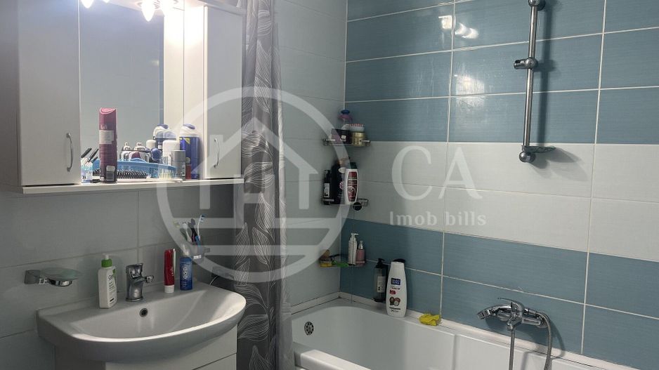 Apartament cu 3 camere de vanzare in Prima Nufarul Oradea - Poză 6
