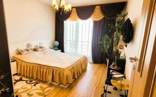 Casă 4 camere P+1 de vanzare   Domnești - Poză 3