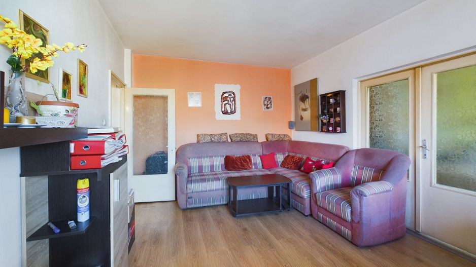 Apartament spațios cu 4 camere și 2 băi - Poză 3