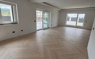 Casa Ultrafinisata 4 camere-teren 500mp-panouri fotovoltaice-Aerodrom - Poză 1