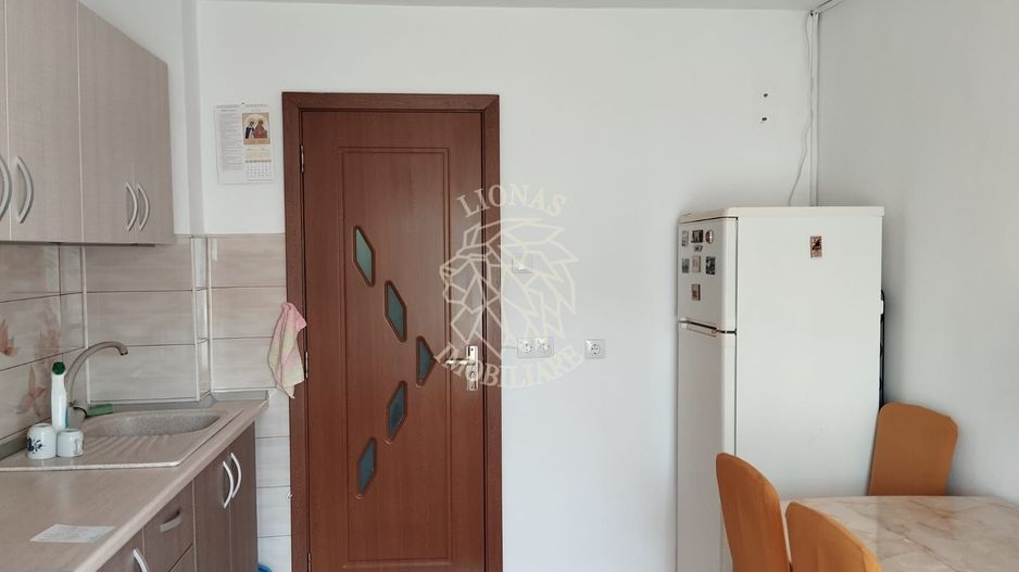 Apartament 2 camere-etaj 3-parcare-Zona Stefan cel Mare - Poză 2