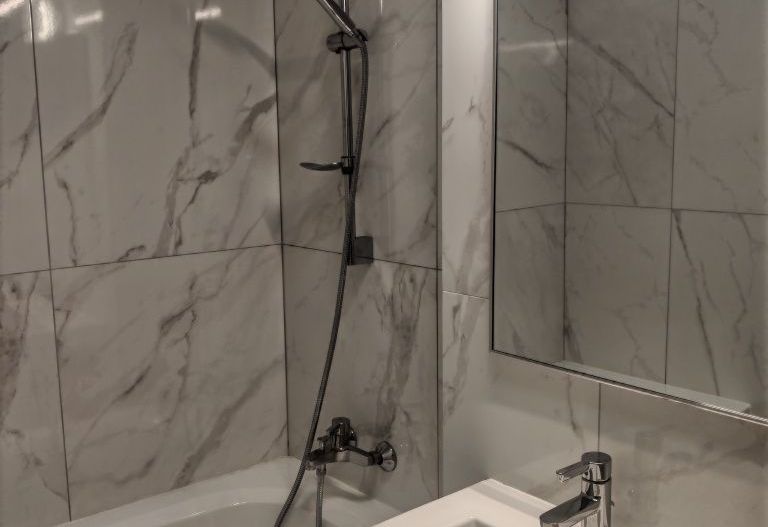 Apartament open-space bloc nou prima inchiriere - Poză 7