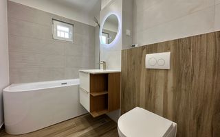 Apartament 3 camere 64 mp utili 2 bai etaj 1 complet renovat Strand - Poză 6
